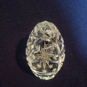 Sullivans Crystal Egg Paperweight HandMade 24% PbO, Etched Starburst Poland